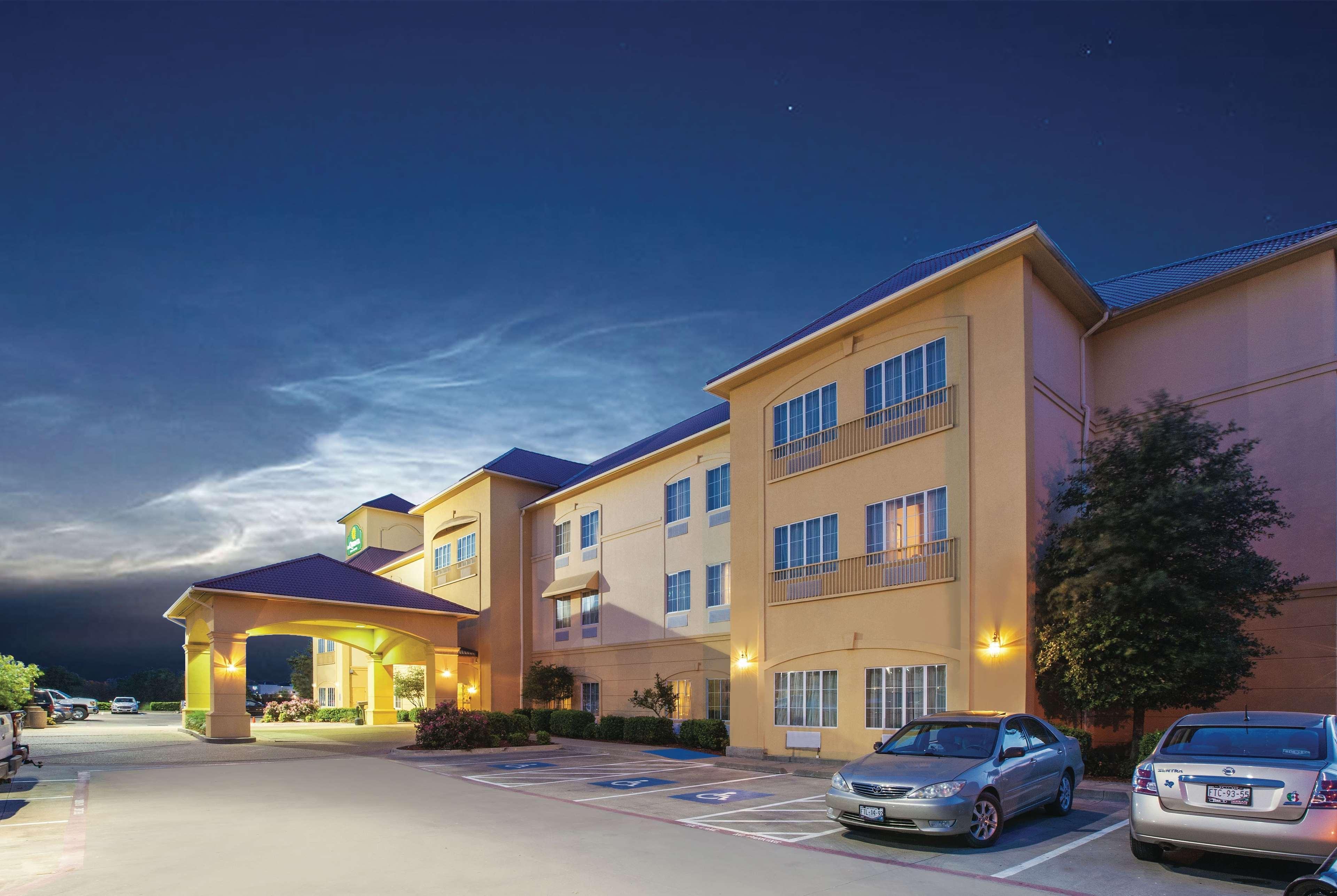 La Quinta By Wyndham Hillsboro Ξενοδοχείο Εξωτερικό φωτογραφία